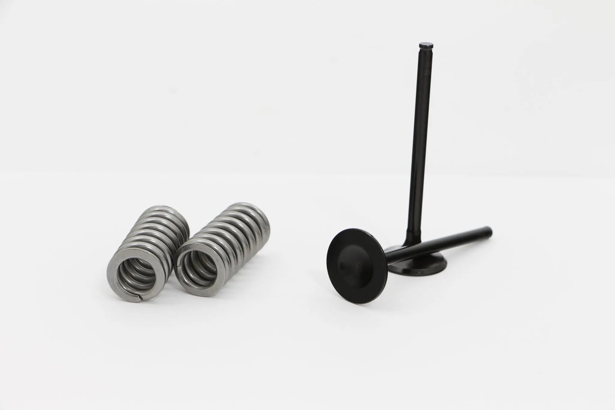 Wossner Valve Kit - Steel For Enhanced Durability