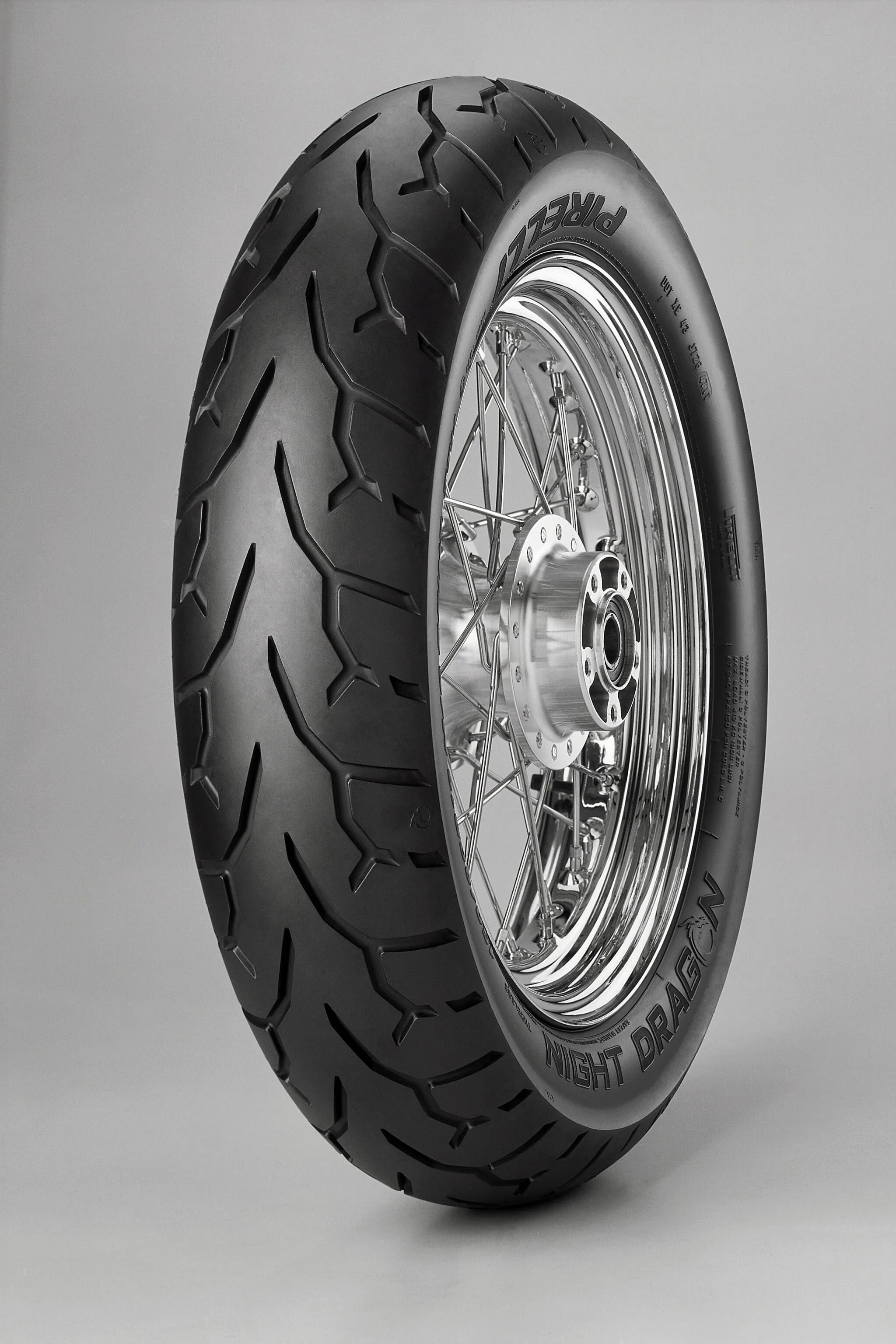 Pirelli Night Dragon Tire 110/90-19 Front