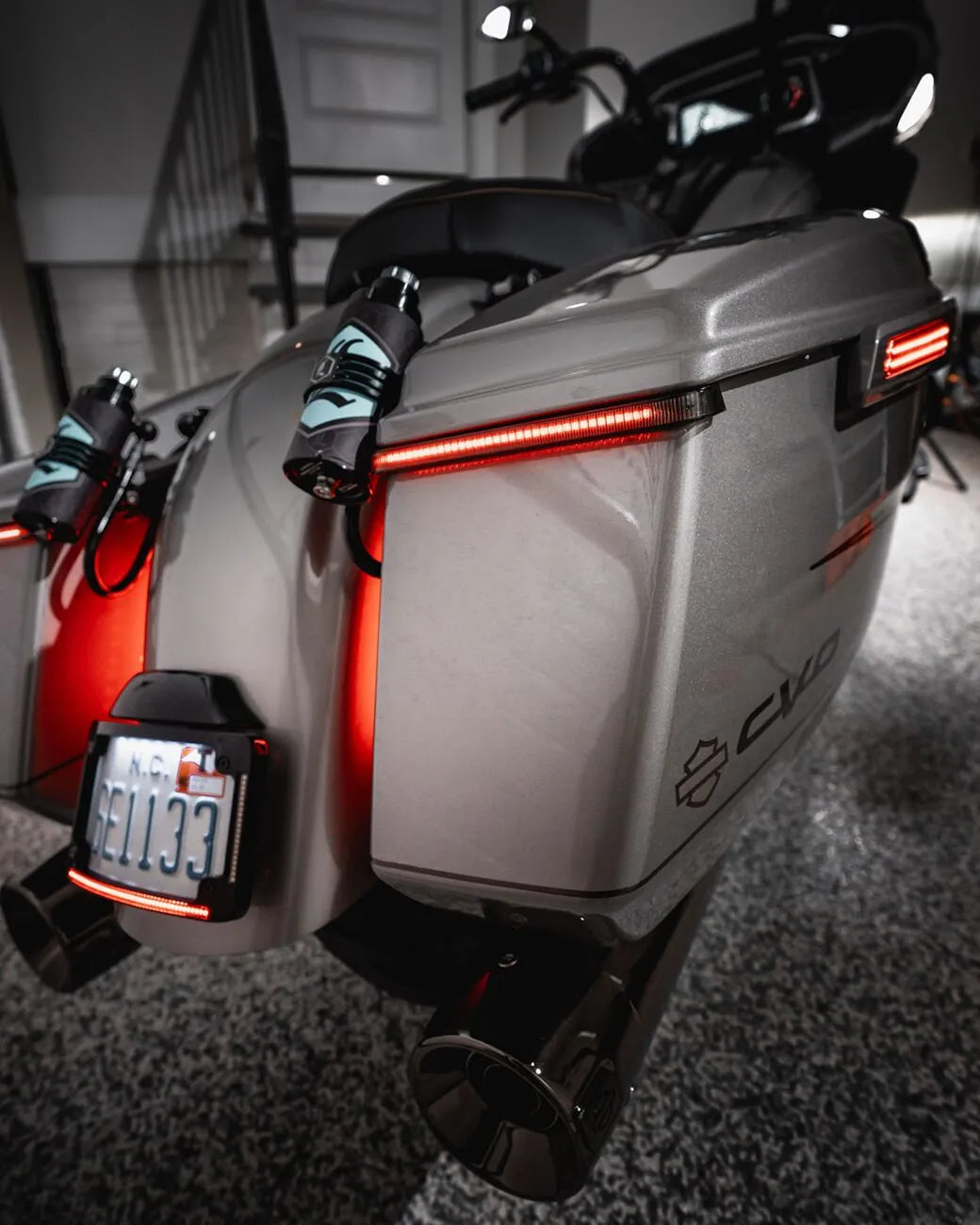 Custom Dynamics Led Saddlebag Latch Lightz™