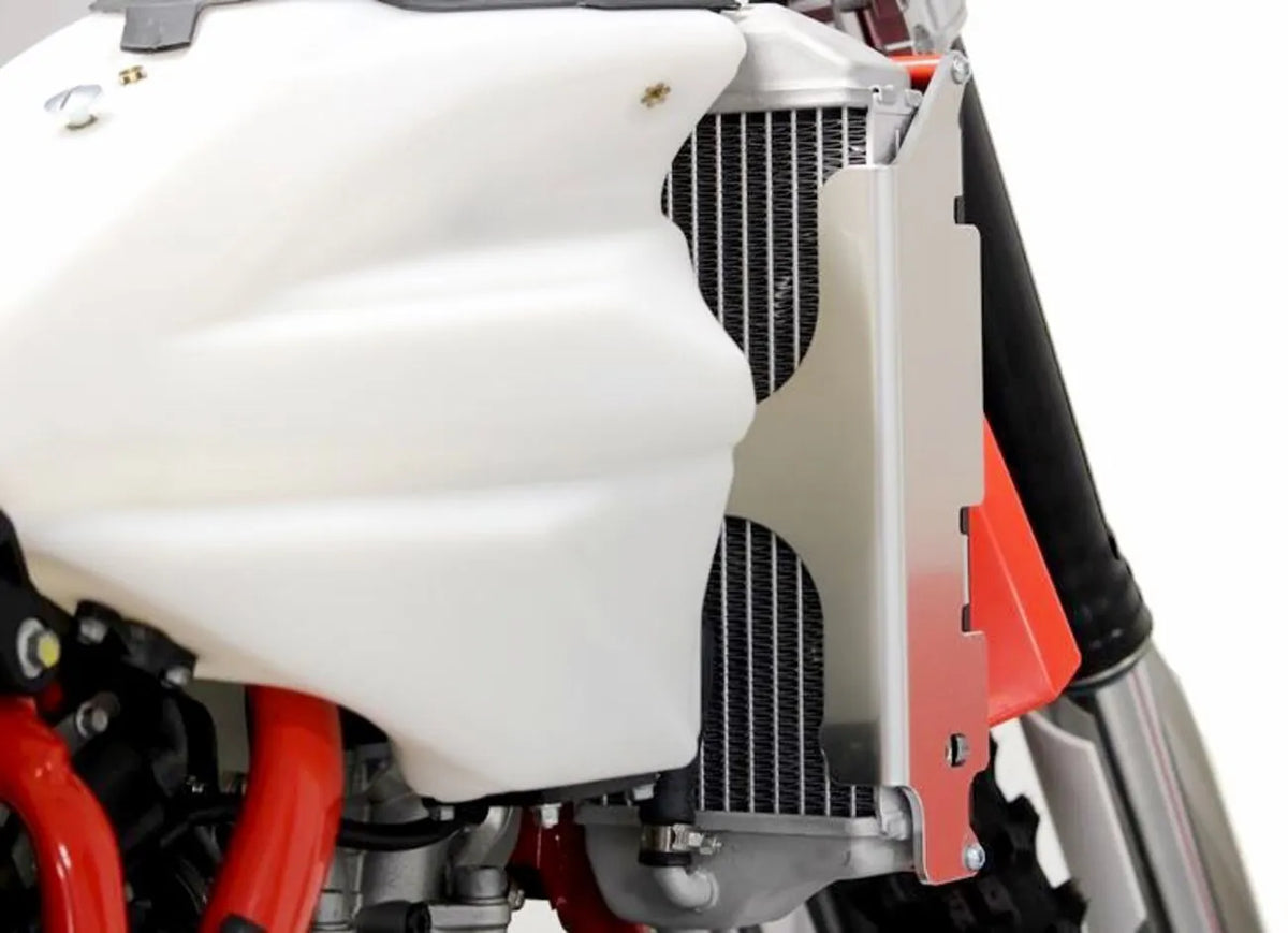 AXP Racing Xtrem Radiator Guard - Red - AX1583