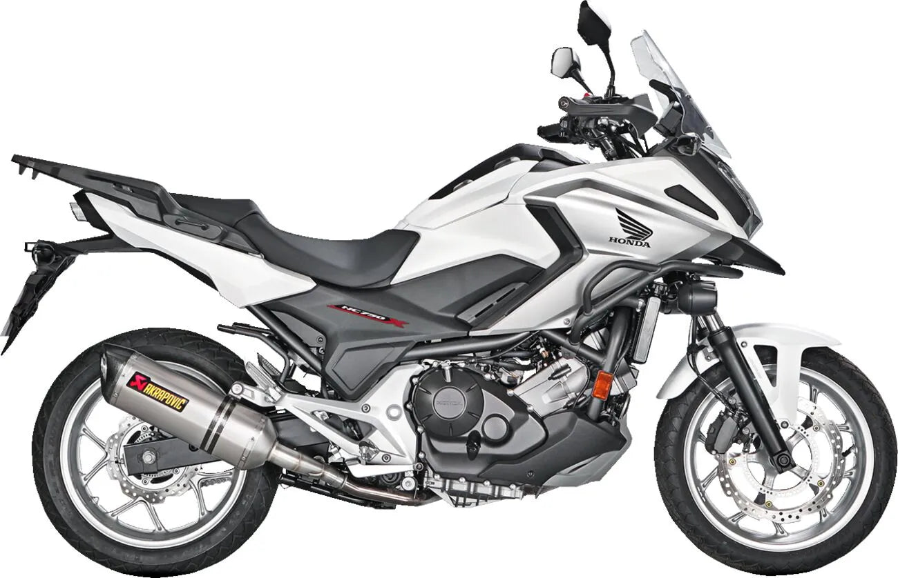 Akrapovic Slip-on Line Schalldämpfer für verbesserte Leistung - ECE Straßenzulassung