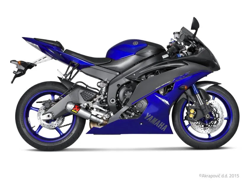 Akrapovic Slip-on Line Schalldämpfer Street