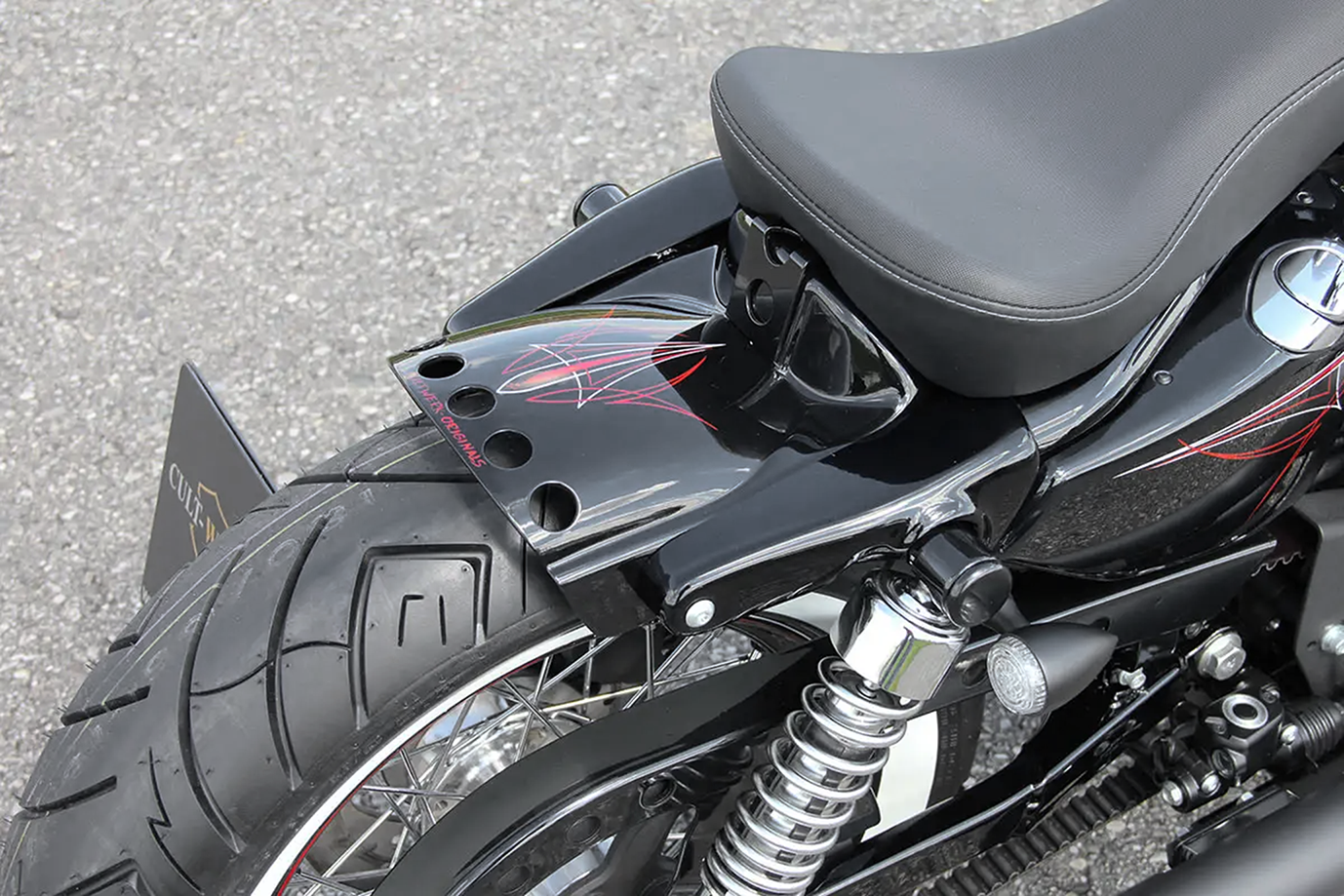 Cult-Werk Short Fender Strut Covers XL 2004-2022 – Fender & Struts