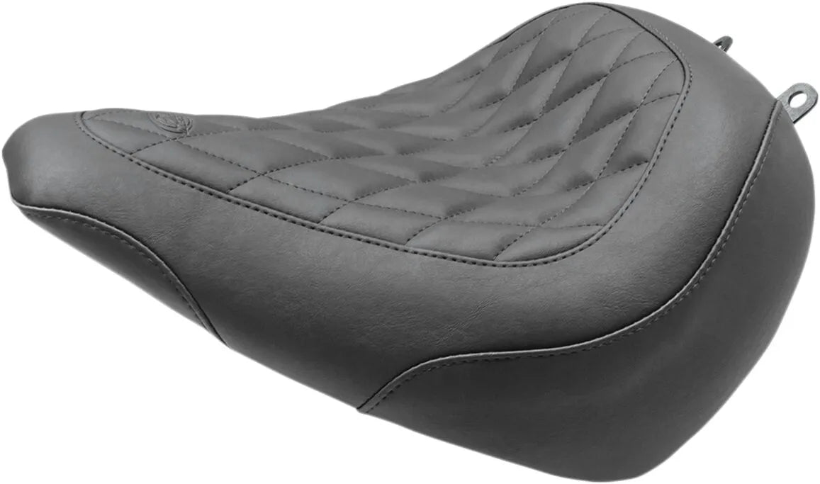 Solo Mustang Wide Tripper Seat - For Harley Davidson
