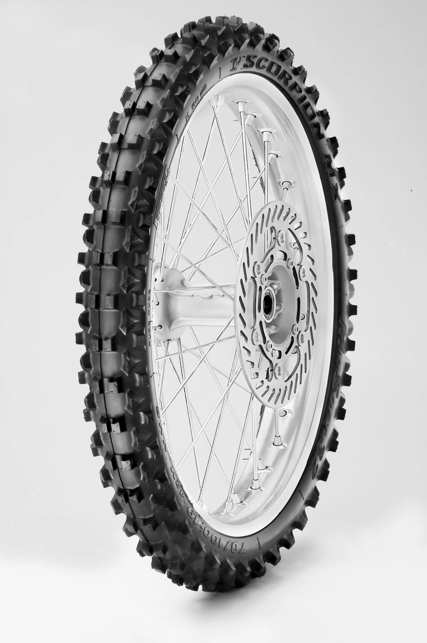 Pirelli Scorpion Mx32 Mid Soft Tire 90/100-16 Rear
