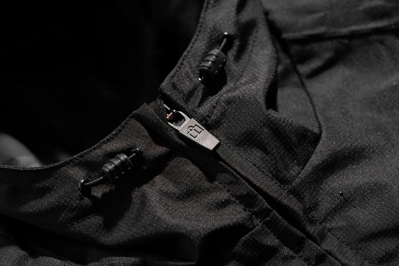 Icon Women’s Pdx3™ Motorcycle Jacket - Black/Dark Gray