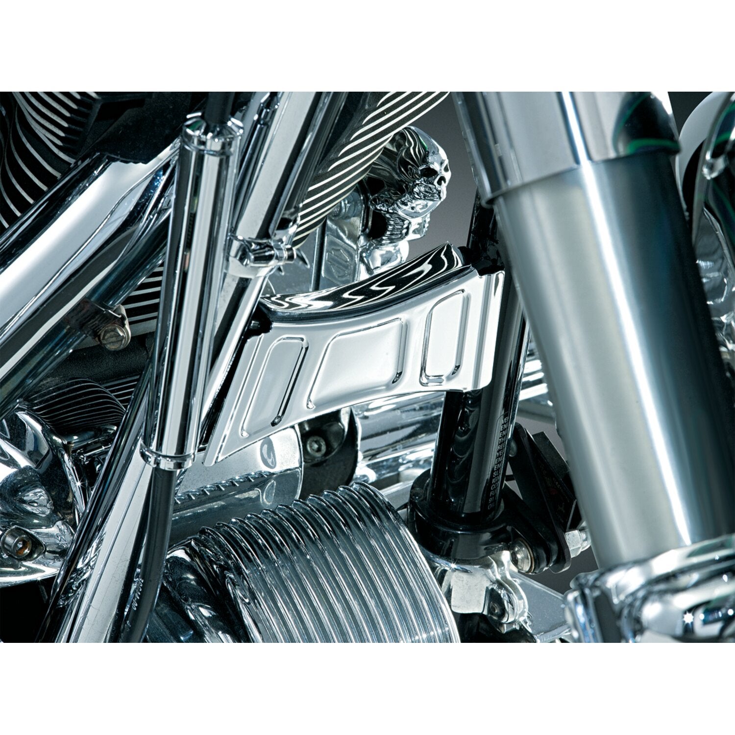 Kuryakyn Downtube crossbrace cover
