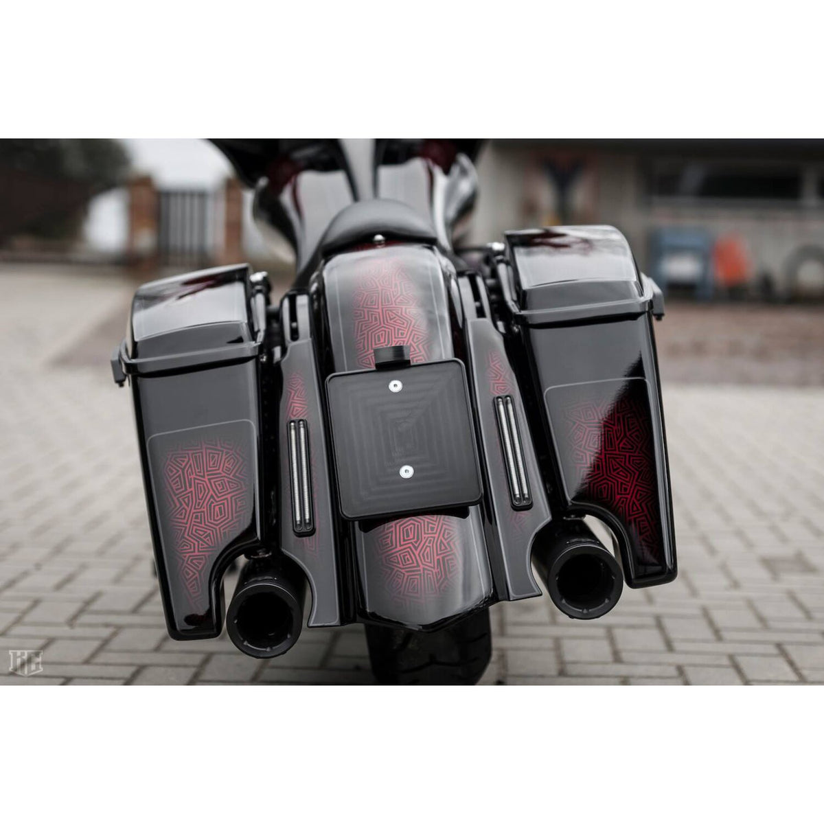 Killer Custom extended rear fender "Flow"