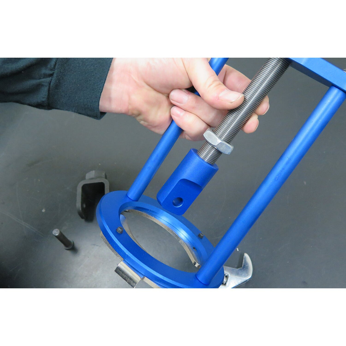 Motion Pro shock spring compressor