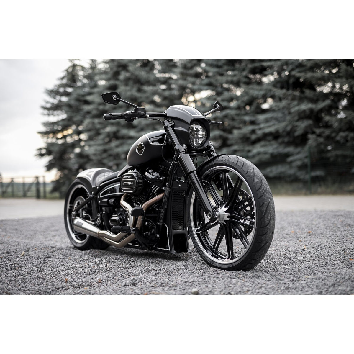 Killer Custom 'Aggressor' headlamp fairing