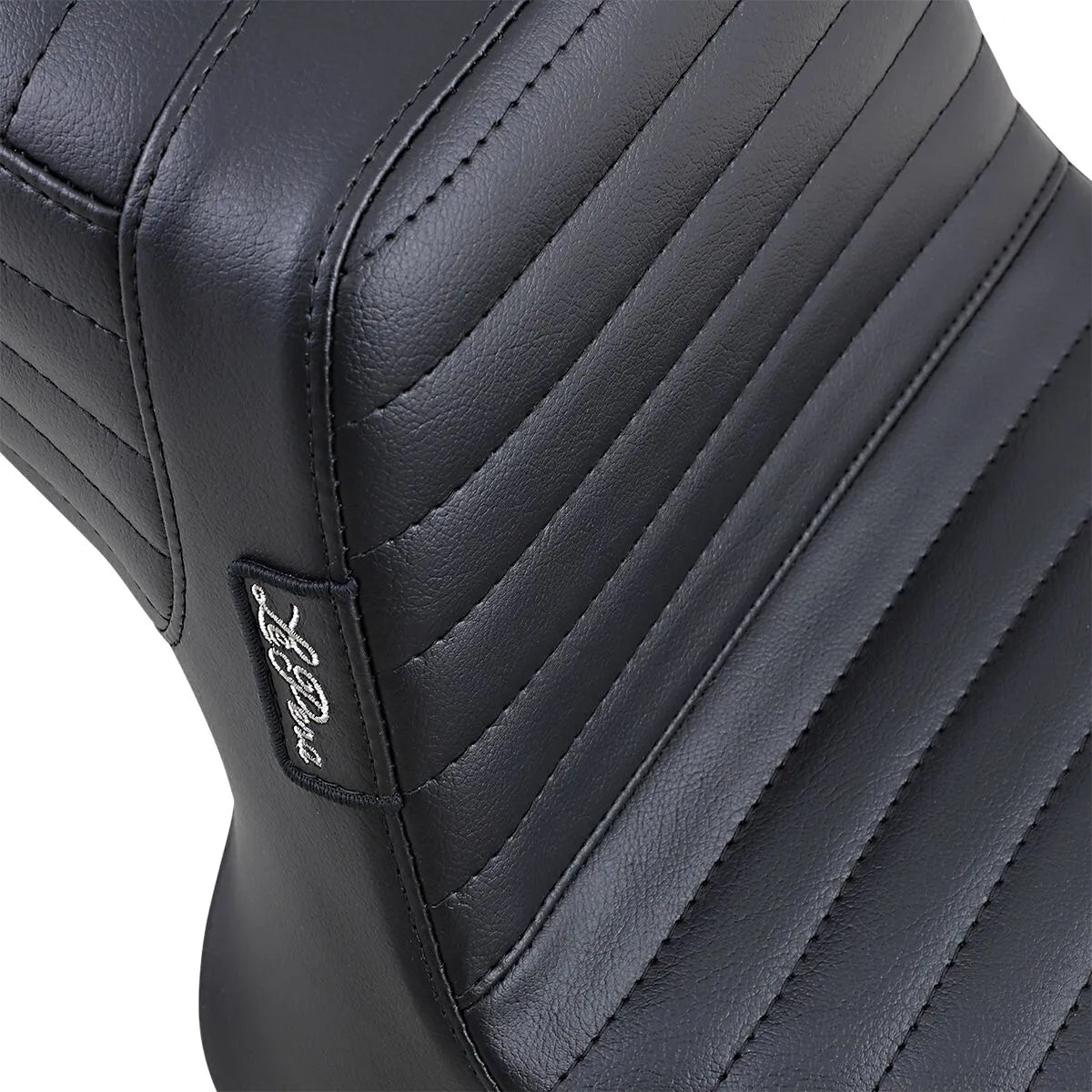 Le Pera Tailwhip Seat - Enhanced Comfort & Style - For Harley Davidson