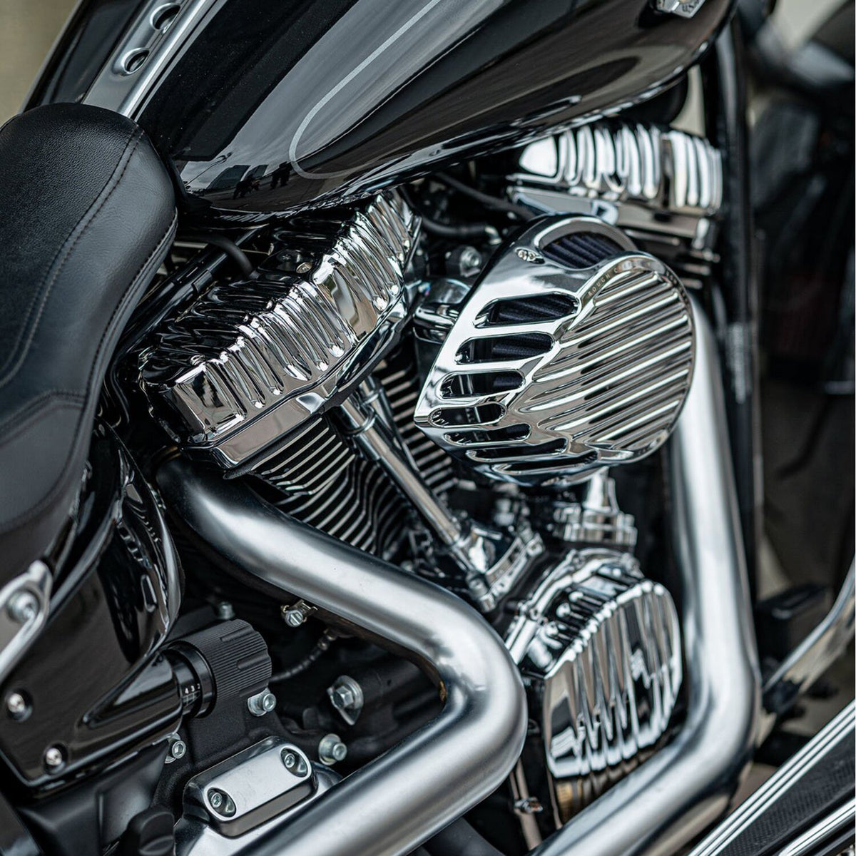 Rough Crafts custom rocker covers - Chrome