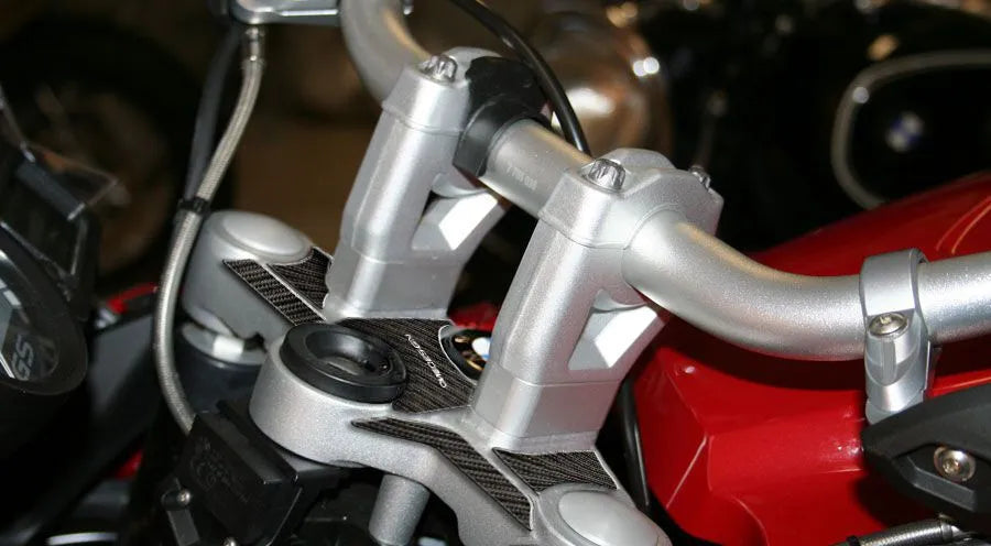 Onedesign Yoke Protector With Carbon Fiber Graphic For Bmw