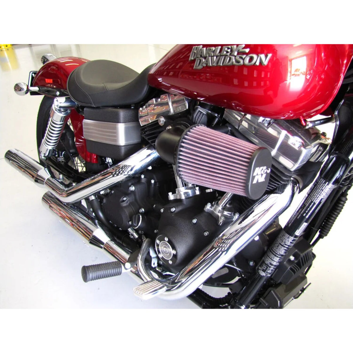 K&N Aircharger performance air cleaner kit - Black