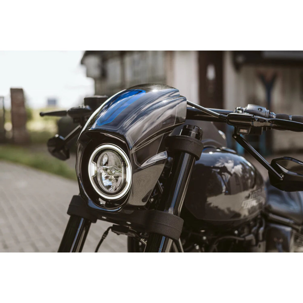Killer Custom 'Aggressor' headlamp fairing
