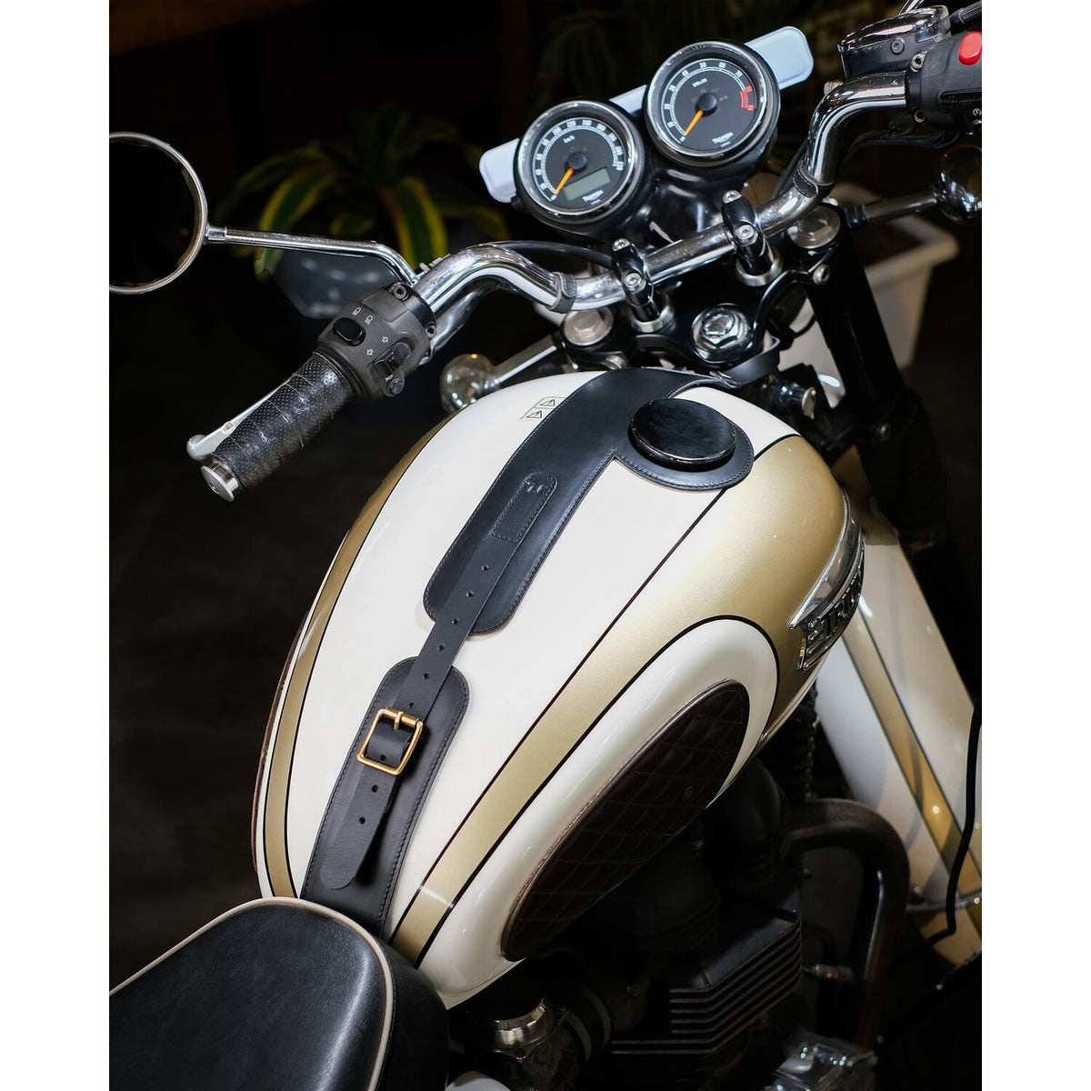 Trip Machine Moto Exclusive Tank Strap