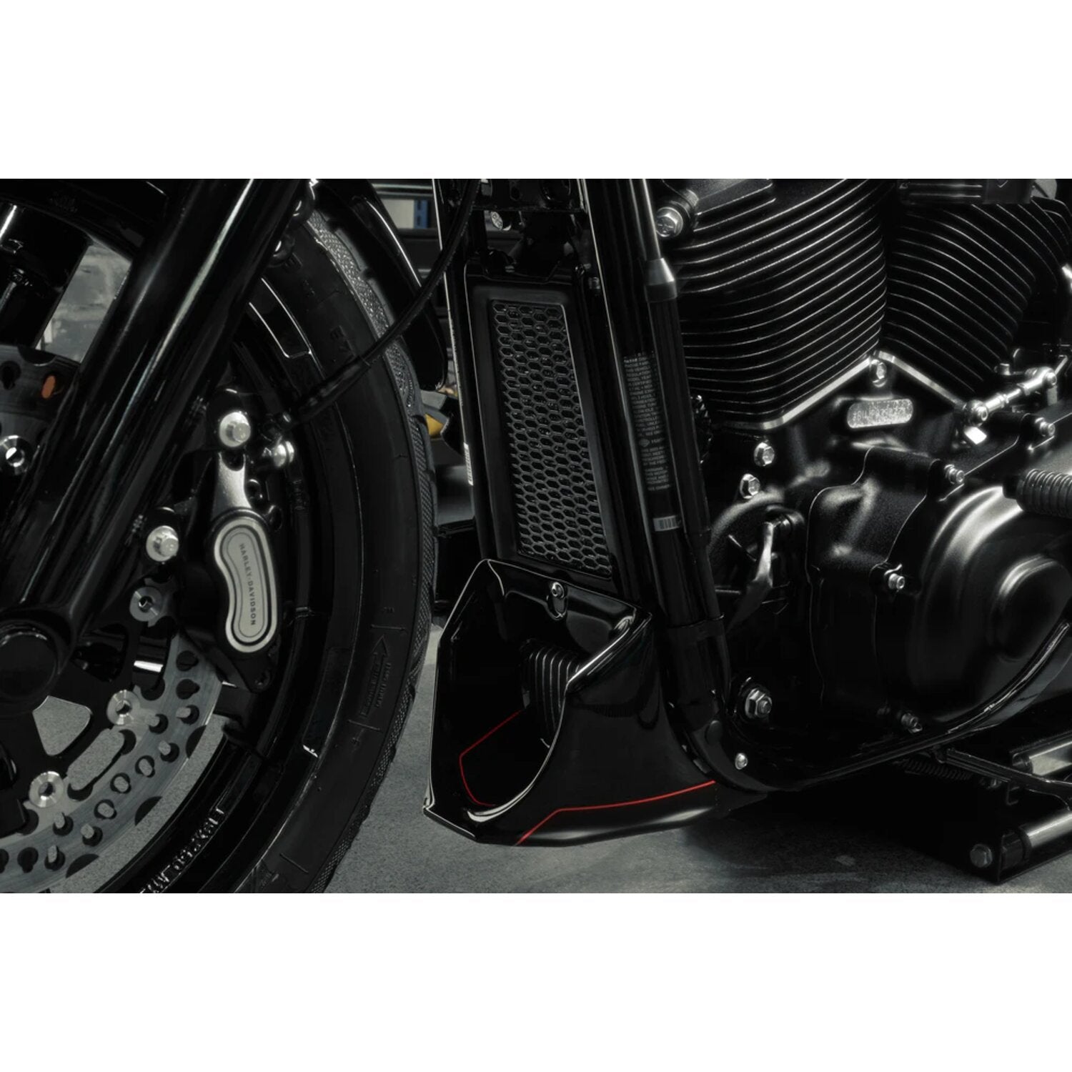 Killer Custom oil radiator guard 'Avant' - Black