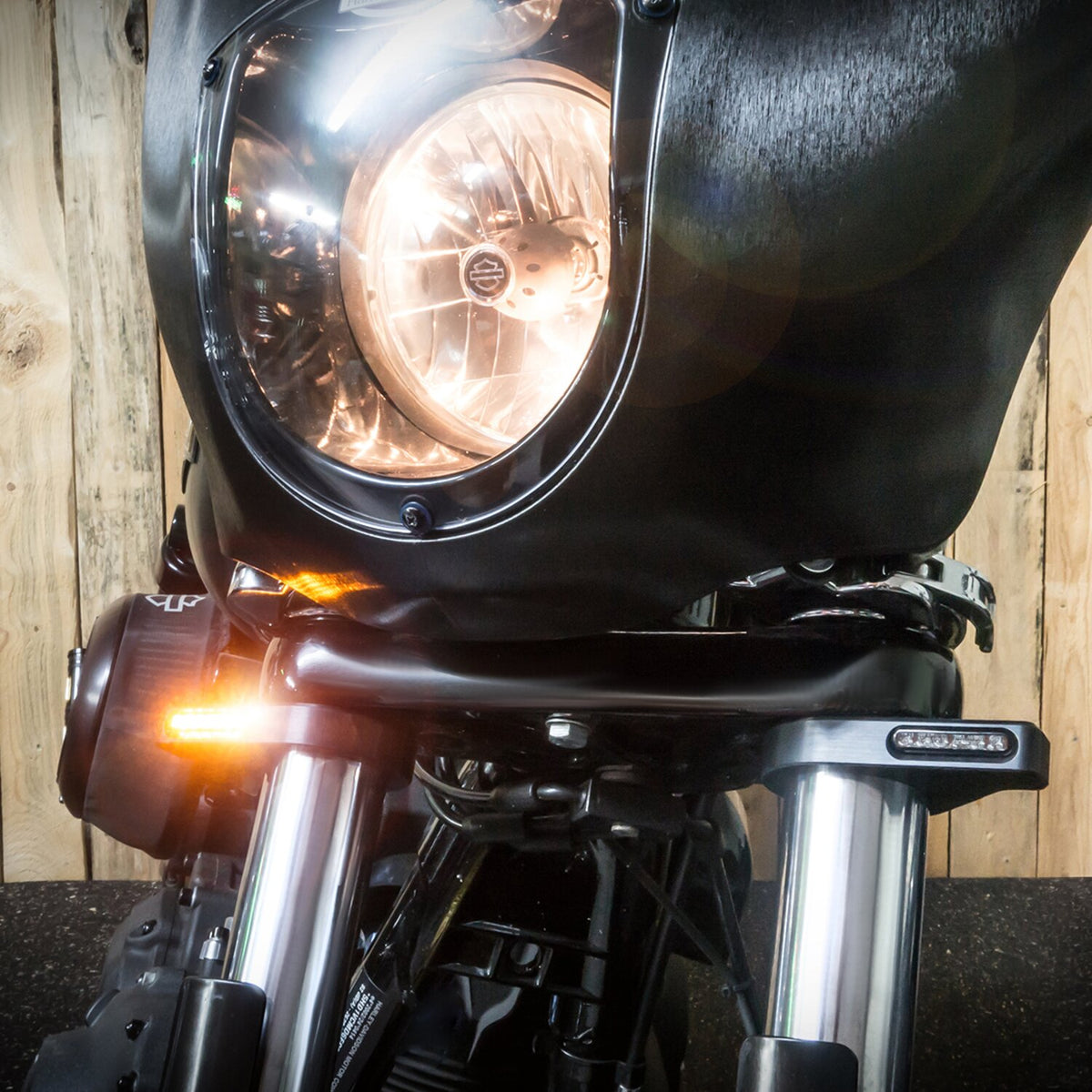 HeinzBikes ZC-Line Classic LED fork turn signal set - Silver