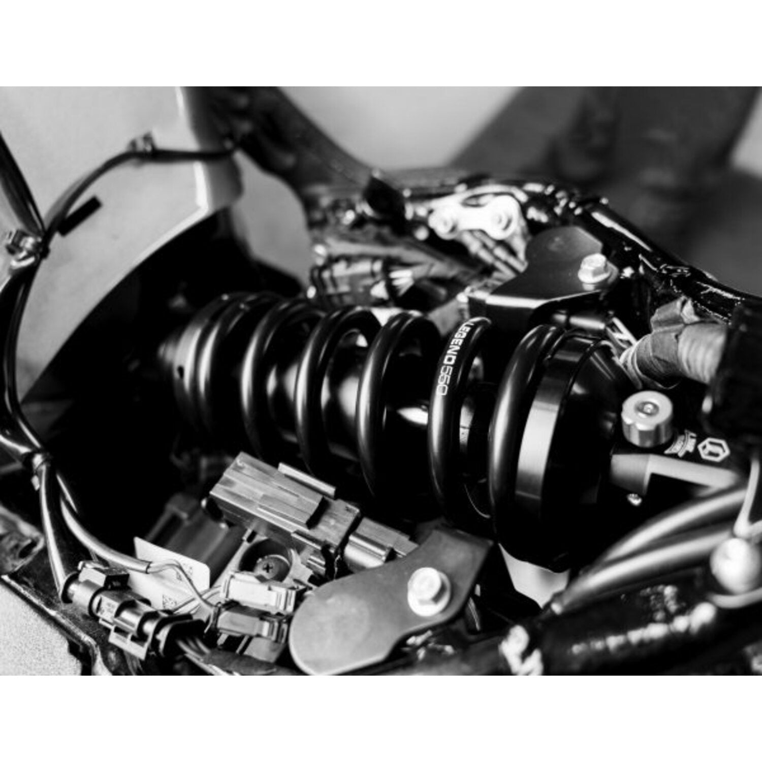 Legend Air Suspension Legend Revo-A shock set - STD Duty - 13" - Black