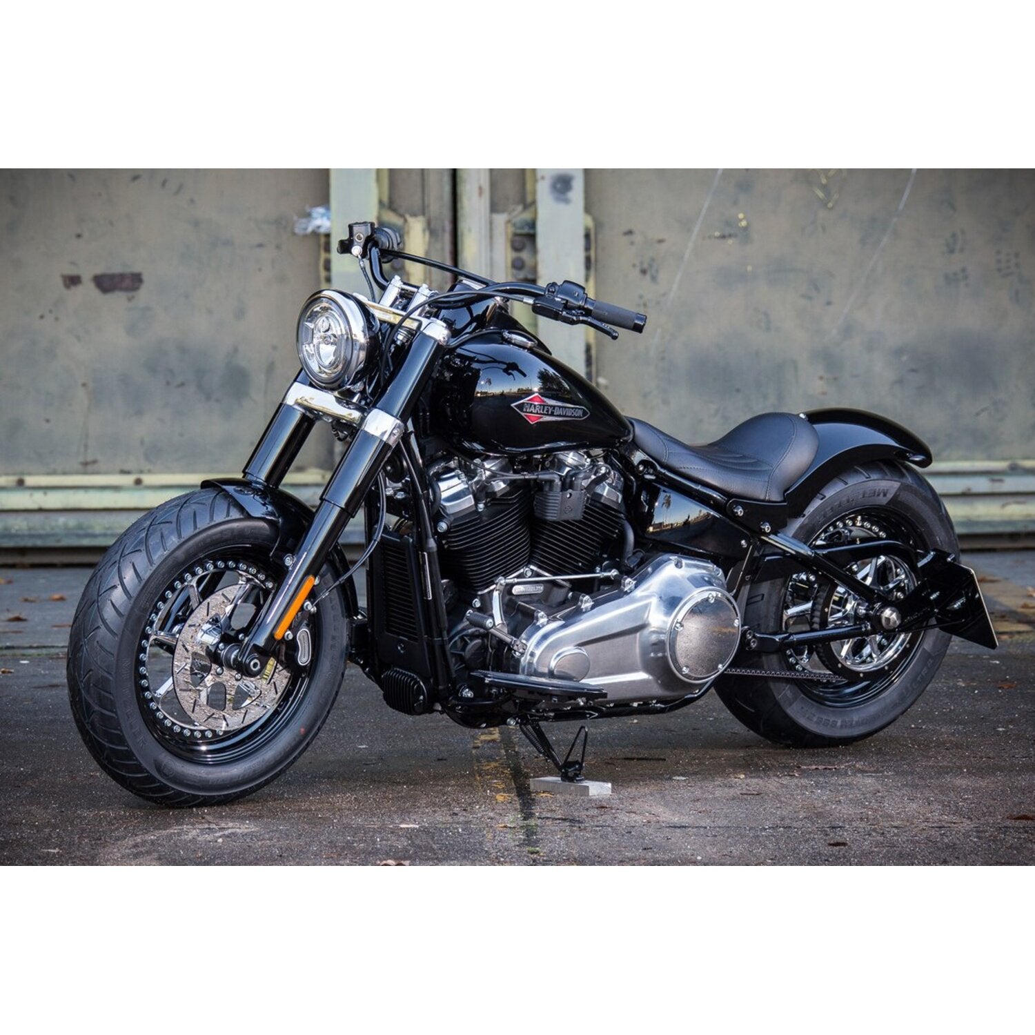 Rick's Motorcycles Softail 16" custom front fender - Long