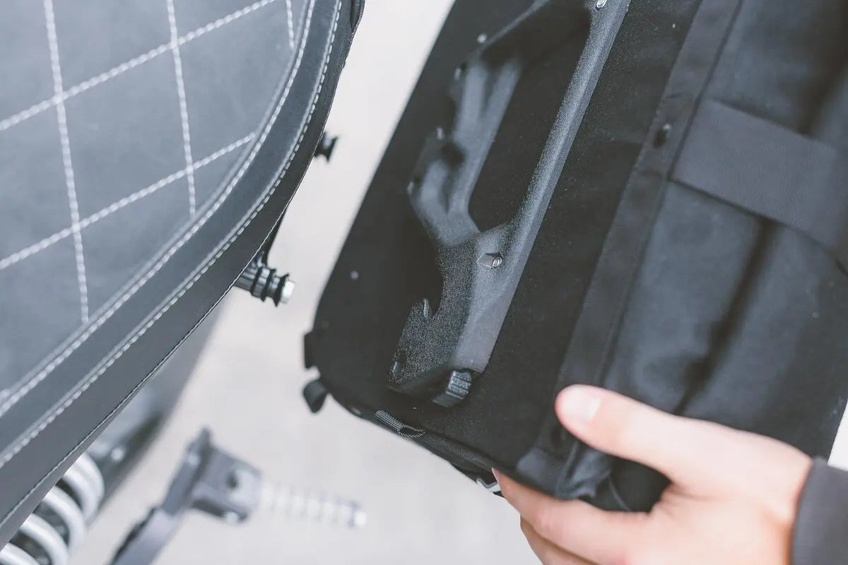 Sw-motech Legend Gear Lc2 Side Bag - Black (Left)