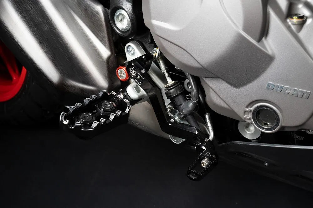 Gilles Tooling Tech-x Enduro Foot Peg