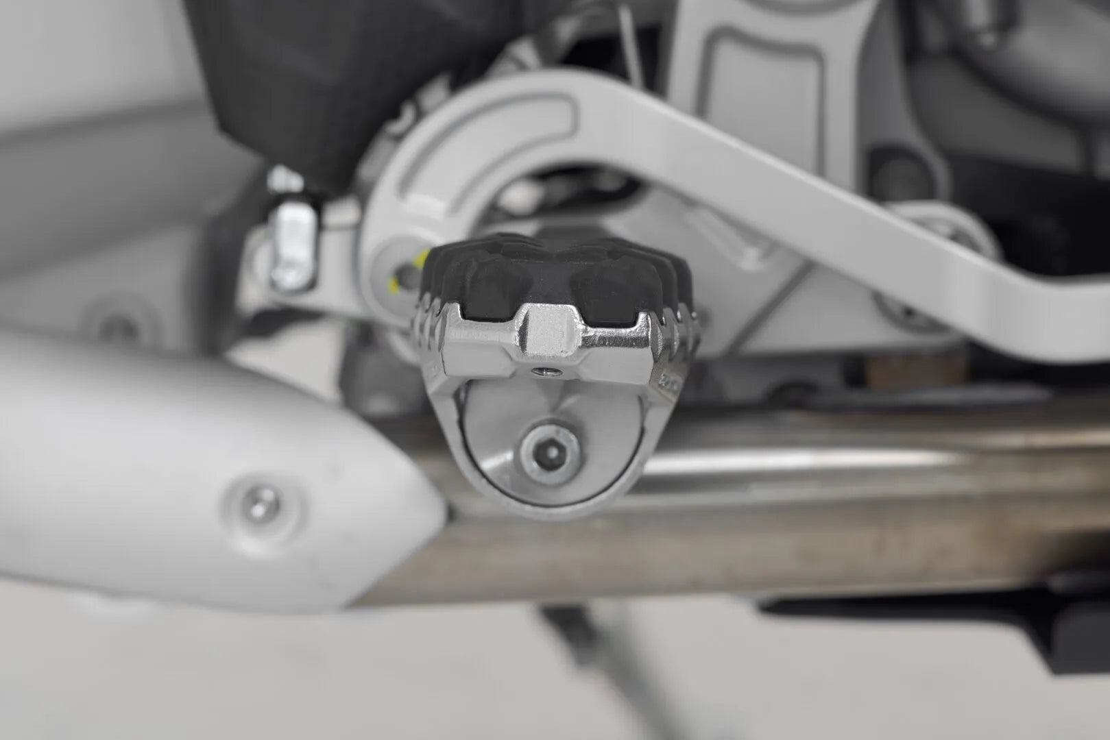 Sw-motech Evolution Footrest Kit - Adjustable