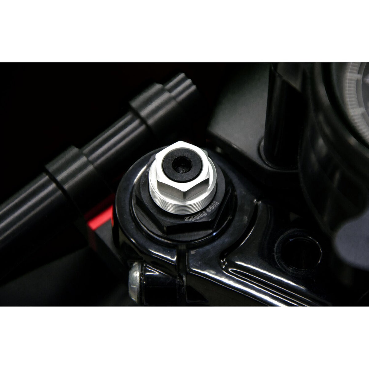 Free Spirits fork spring pre-load adjusters