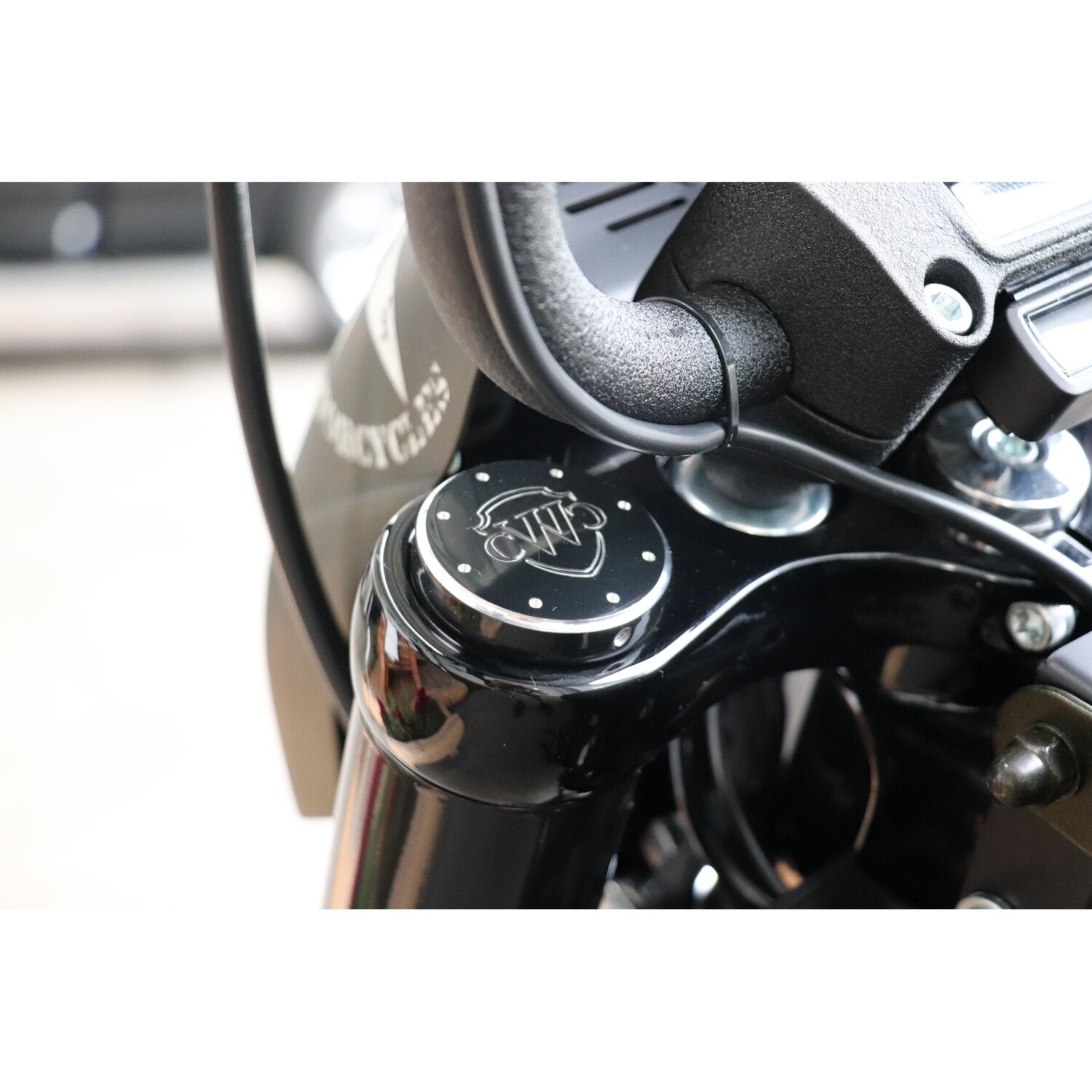 Cult-Werk 2-piece fork tube cap bolt cover kit Logo