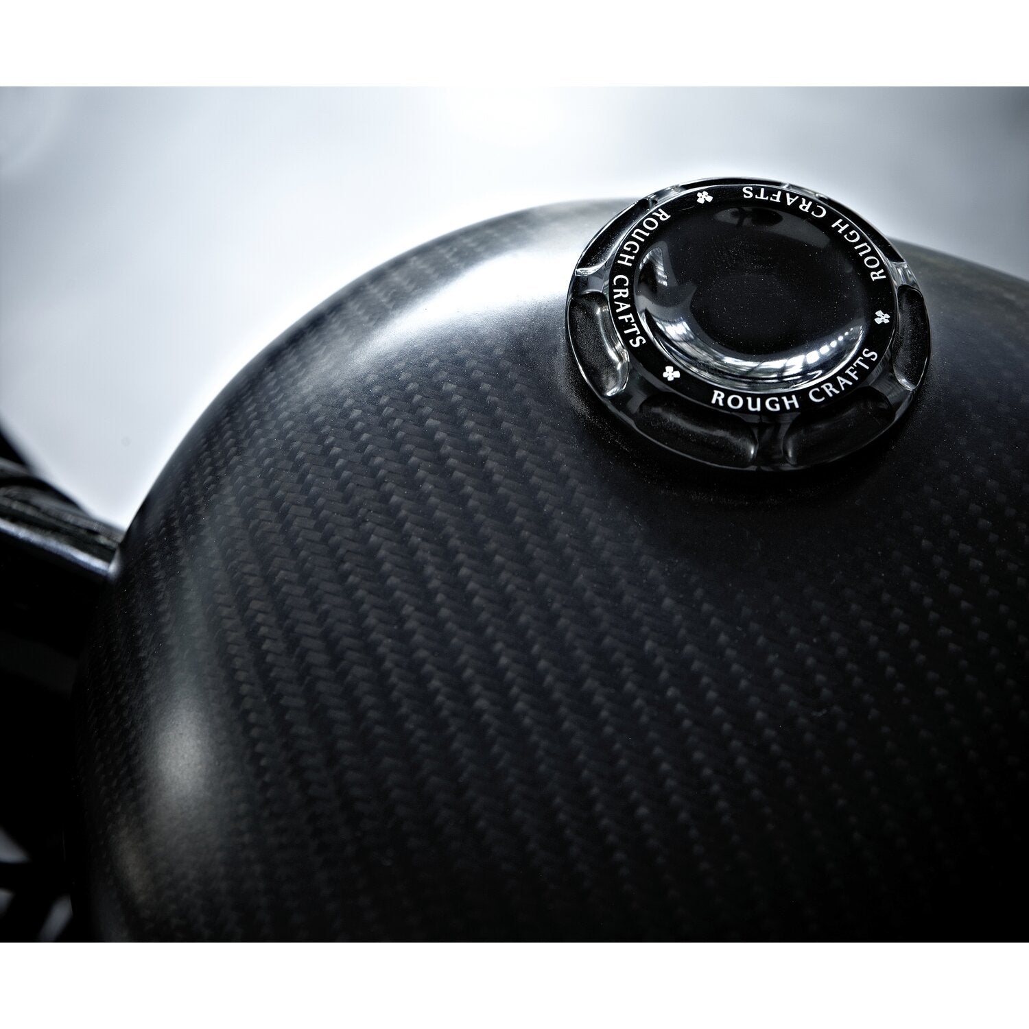 Rough Crafts 96-up Groove gas cap - Black