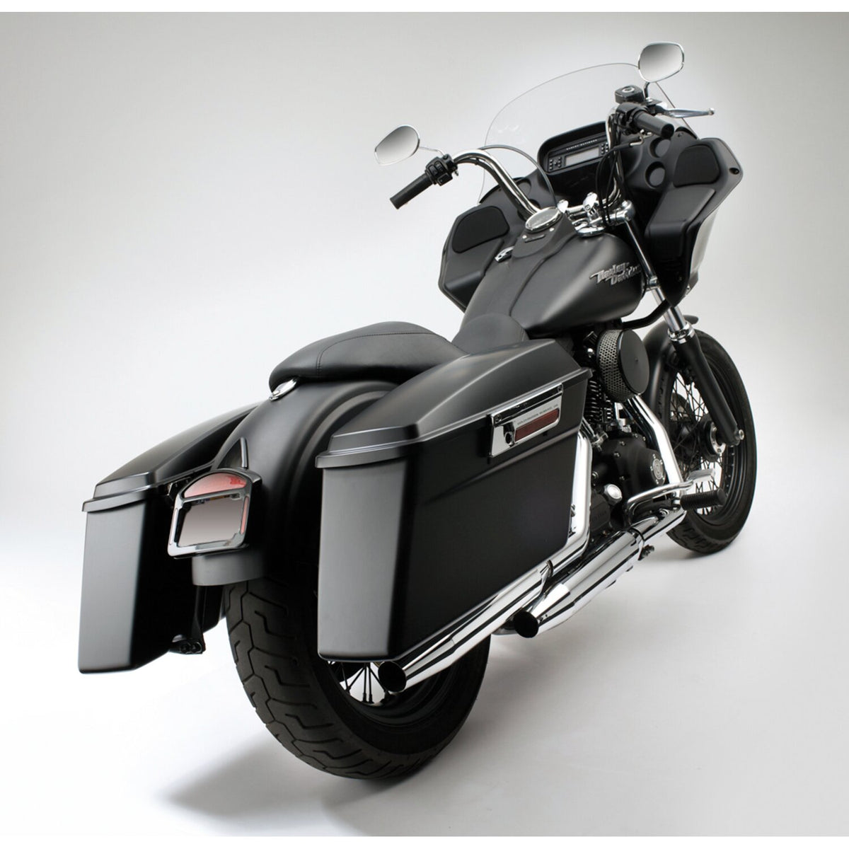 Cycle Visions Dyna bagger tail saddlebag right side