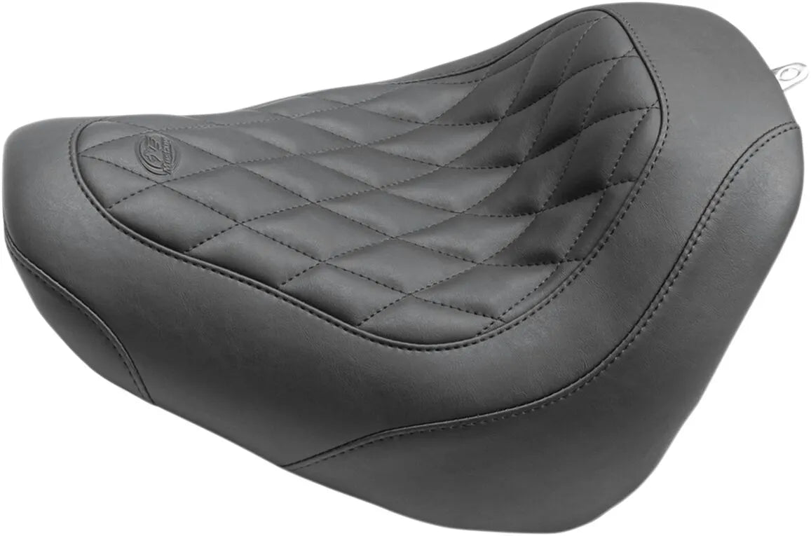 Solo Mustang Wide Tripper Seat - For Harley Davidson