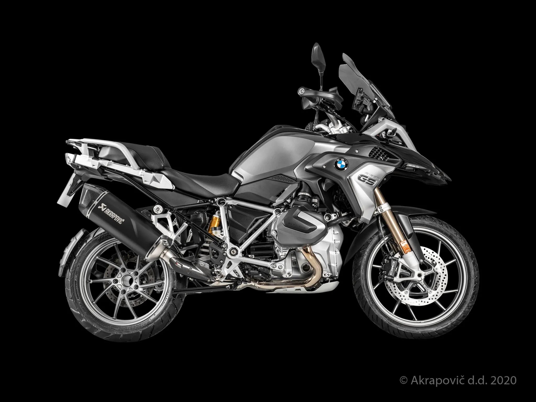 Akrapovic Slip-on Line Schalldämpfer Street - ECE Straßenzulassung