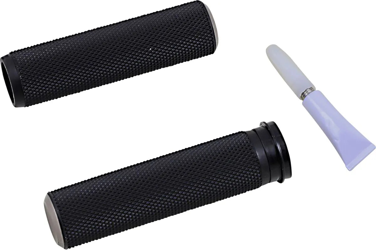 Arlen Ness Knurled Grips - Enhanced Comfort & Control
