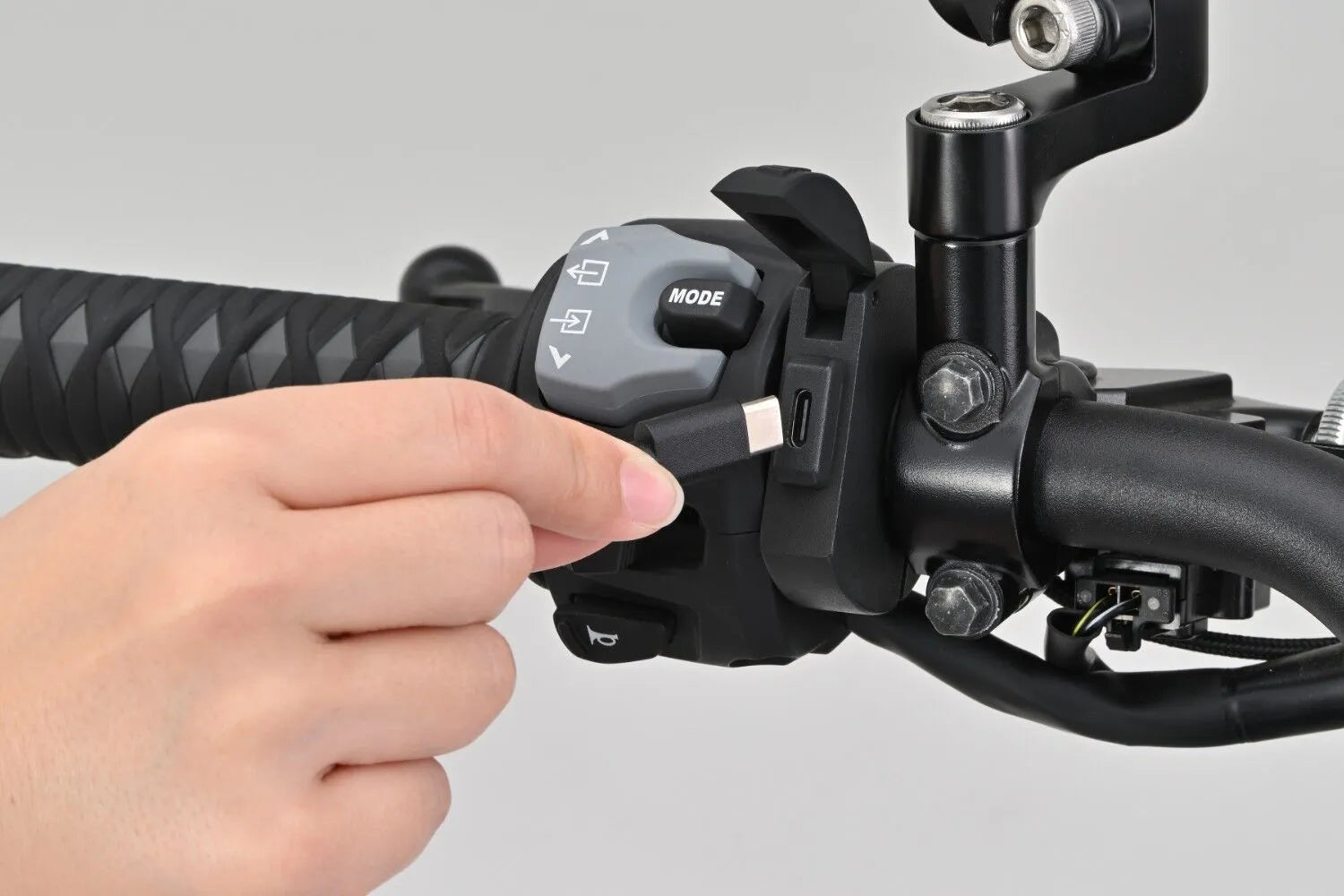 Daytona Usb-c Charging Cable - Universal Fit