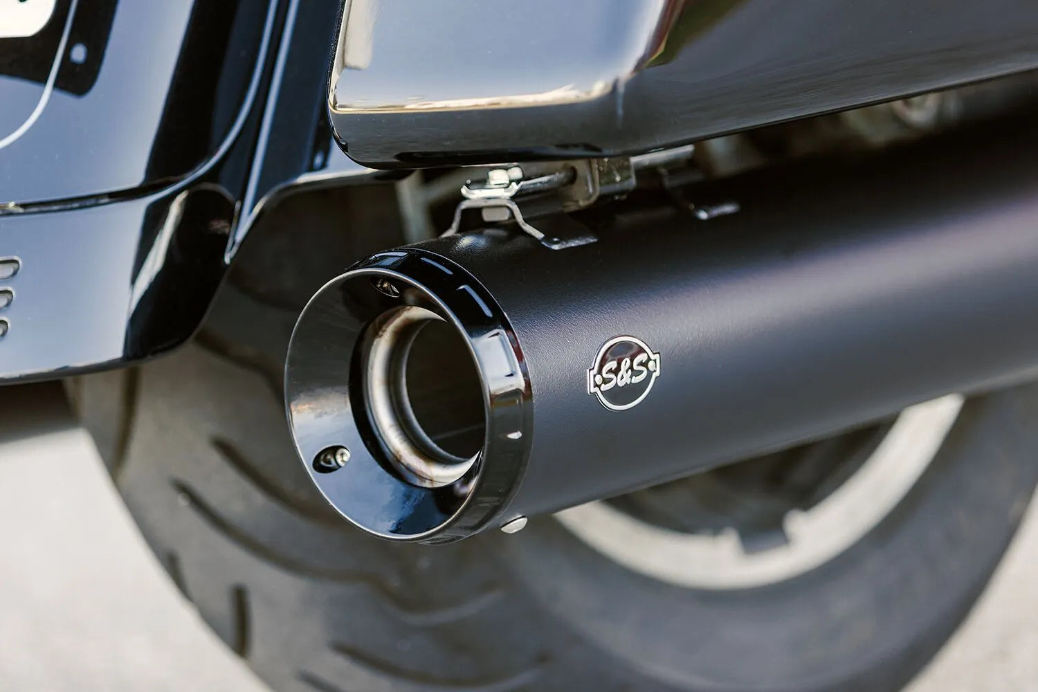 S&S Cycle GNX Slip-On Schalldämpfer - Aggressiver Klang