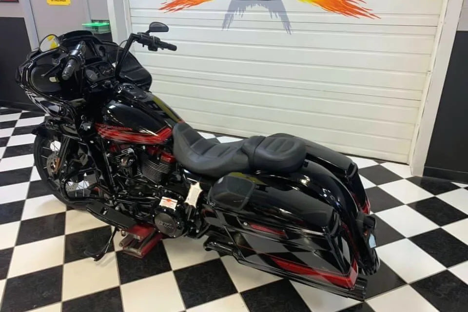 Fat Baggers Inc. 1-1/4" Flat Top Handlebar