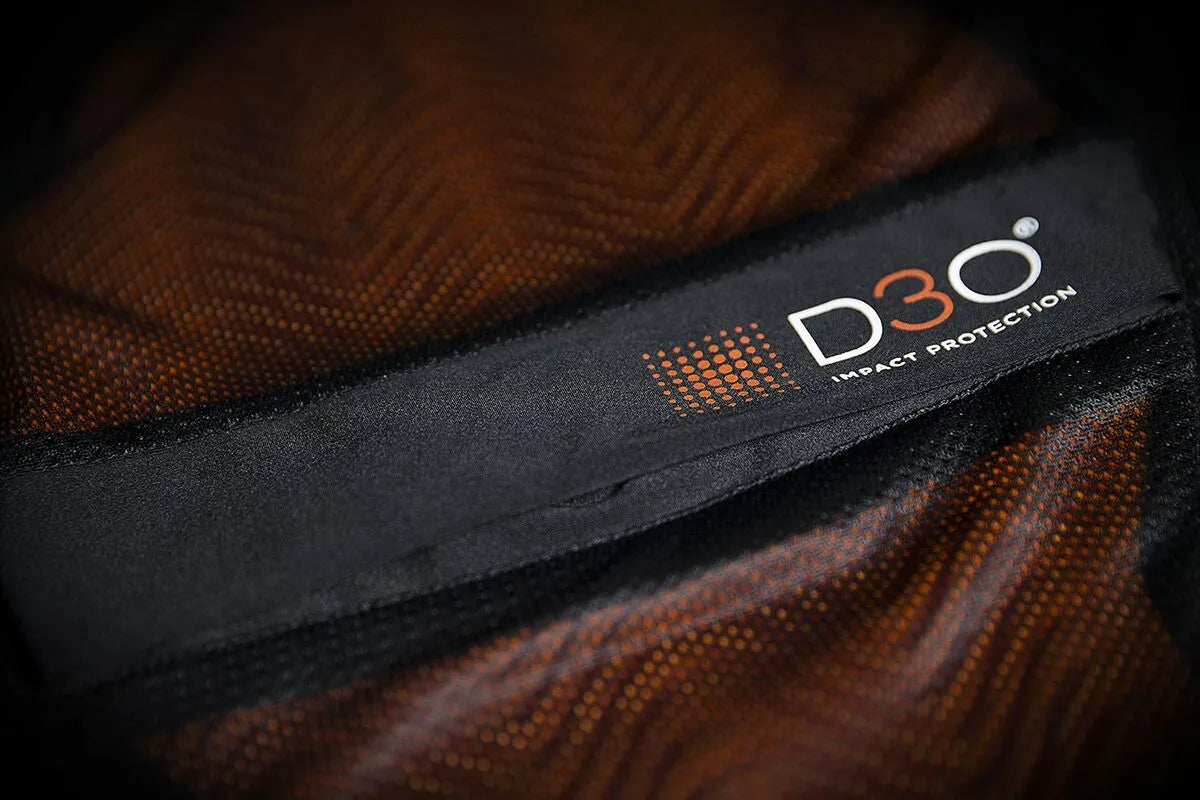 Icon Regulator™ D3o® Leather Vest - Black