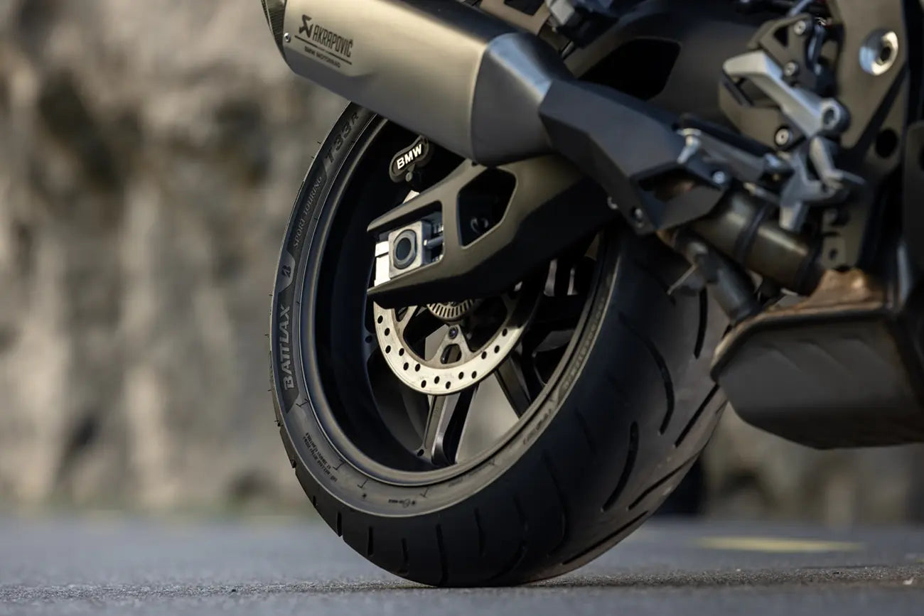 Bridgestone T33 Tire - 170/60zr17 Rear