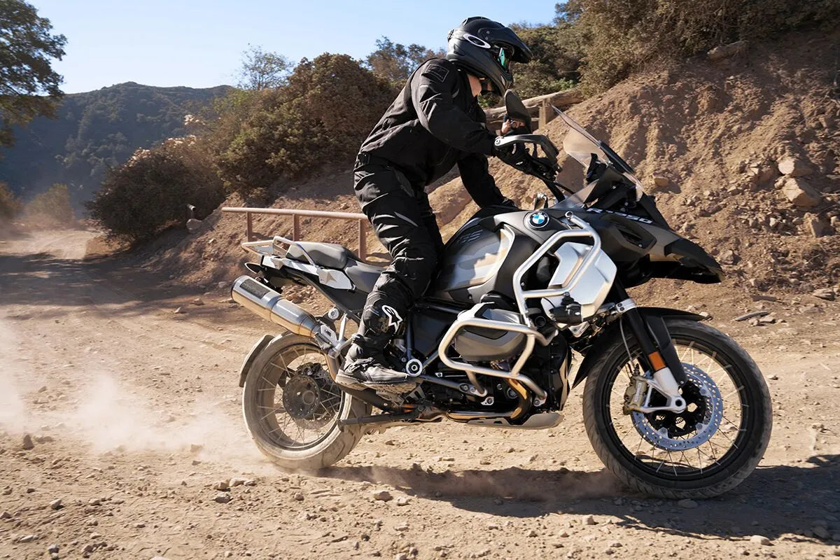 Vance & Hines Hi-output Adventure 500 Slip-on Schalldämpfer