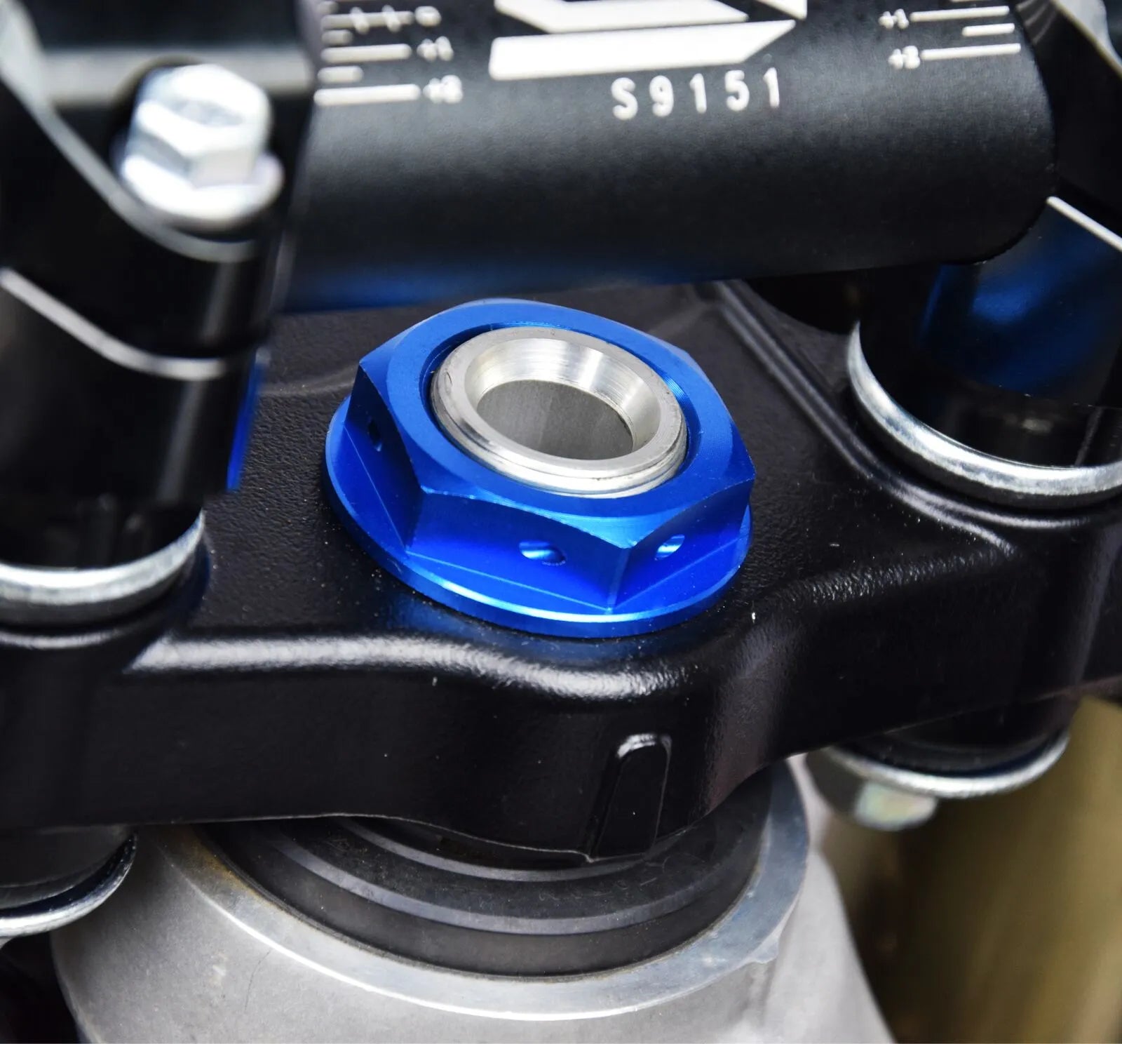 Scar Steering Nut For Oem And Scar Triple Clamps