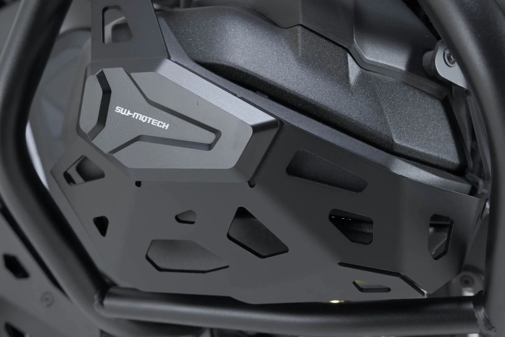 Sw-motech Cylinder Guard For Bmw Boxer Engines