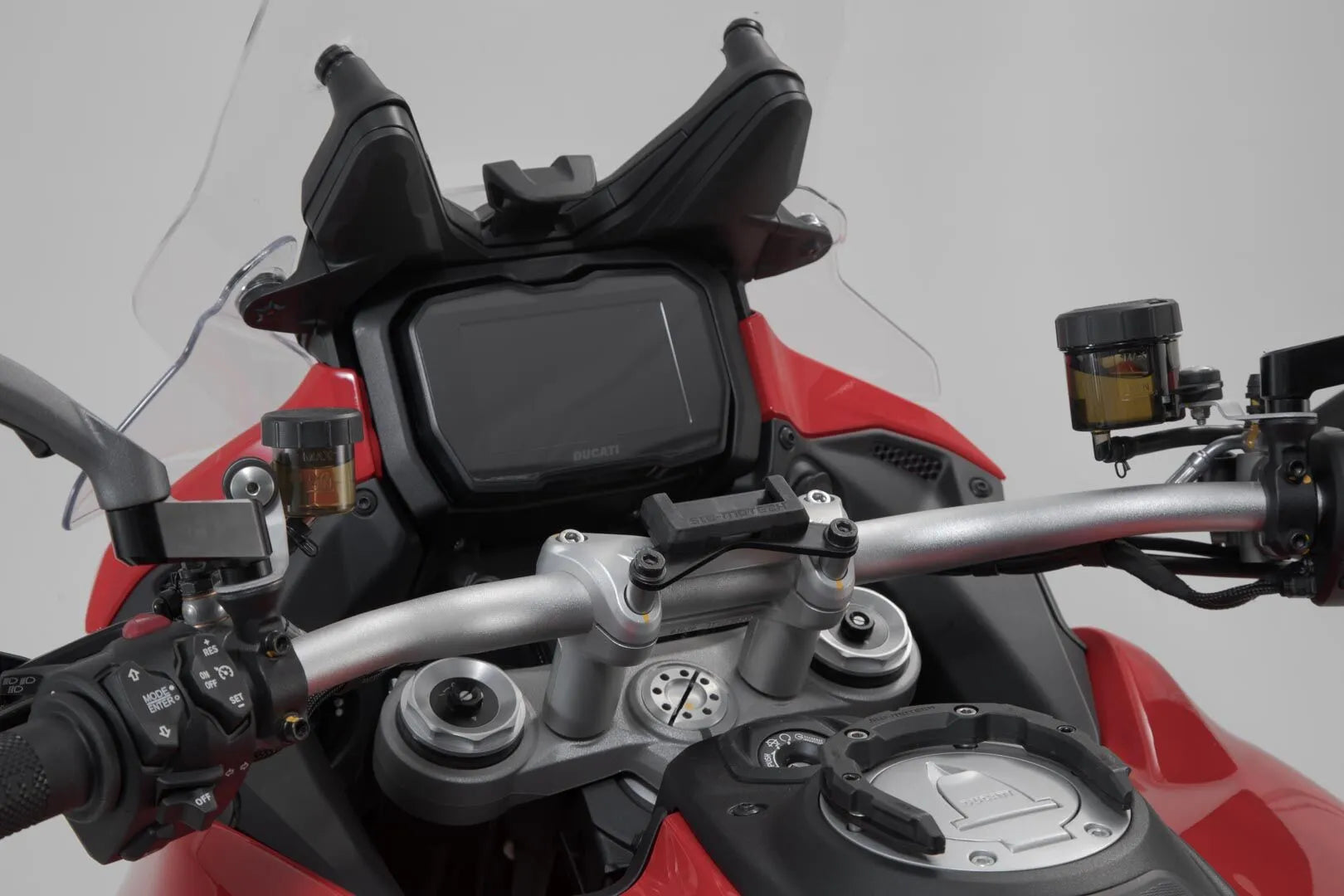 Sw-motech Gps Mount For Handlebars