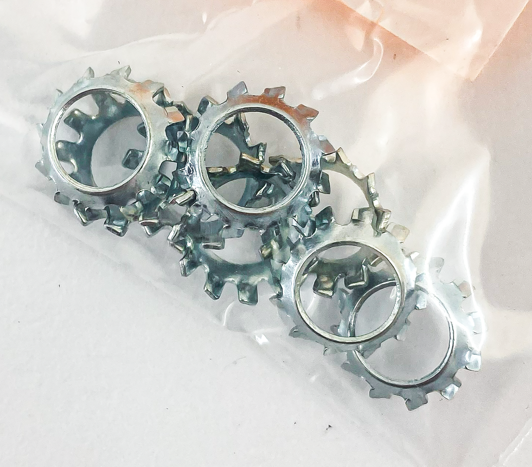 Samwel Supplies Cylinders & Valves for Flathead Big Twin Models – Engine