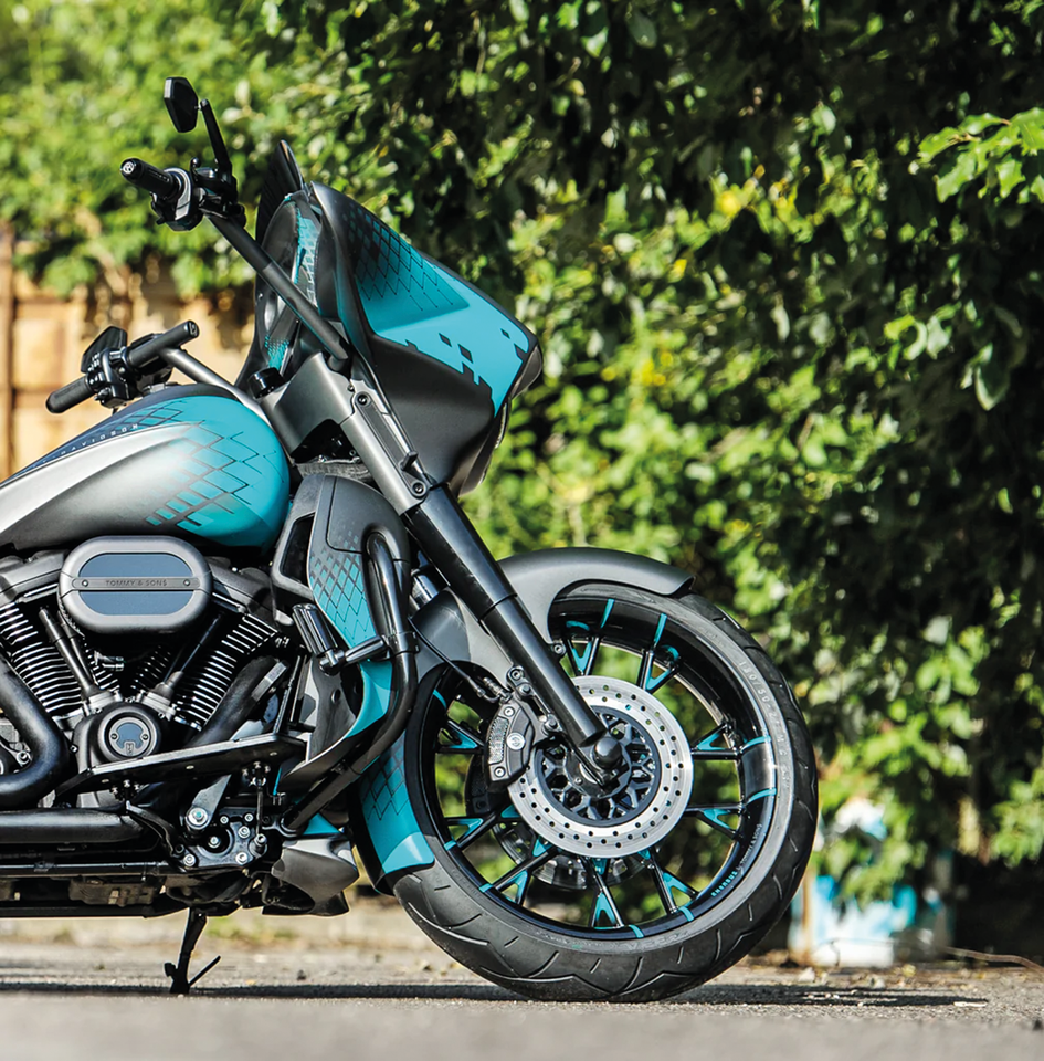 Tommy & Sons Wrapper Front Fenders for Touring – Fender & Struts