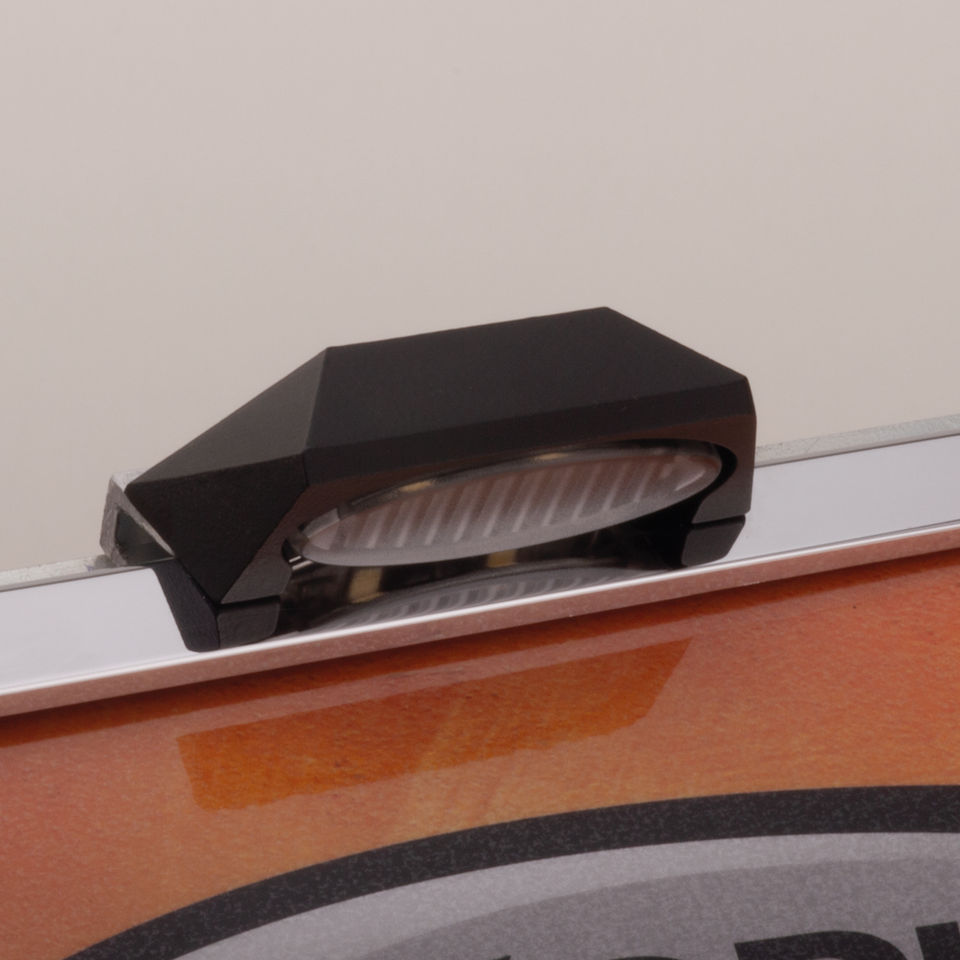 Zodiac Stinger LED License Plate Light – Electric & Light