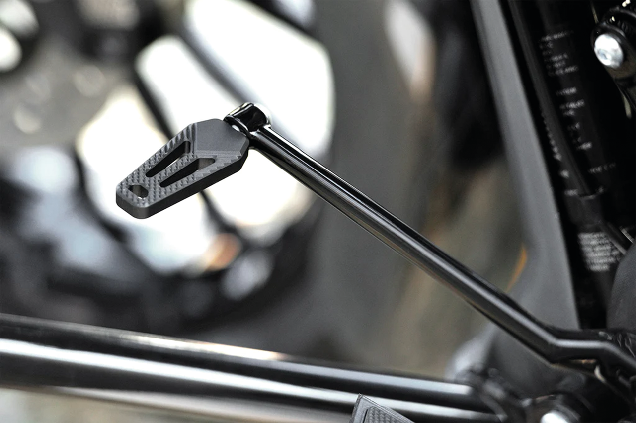 Tommy & Sons Crook Series Foot Pegs for Milwaukee Eight Softail – Foot Control
