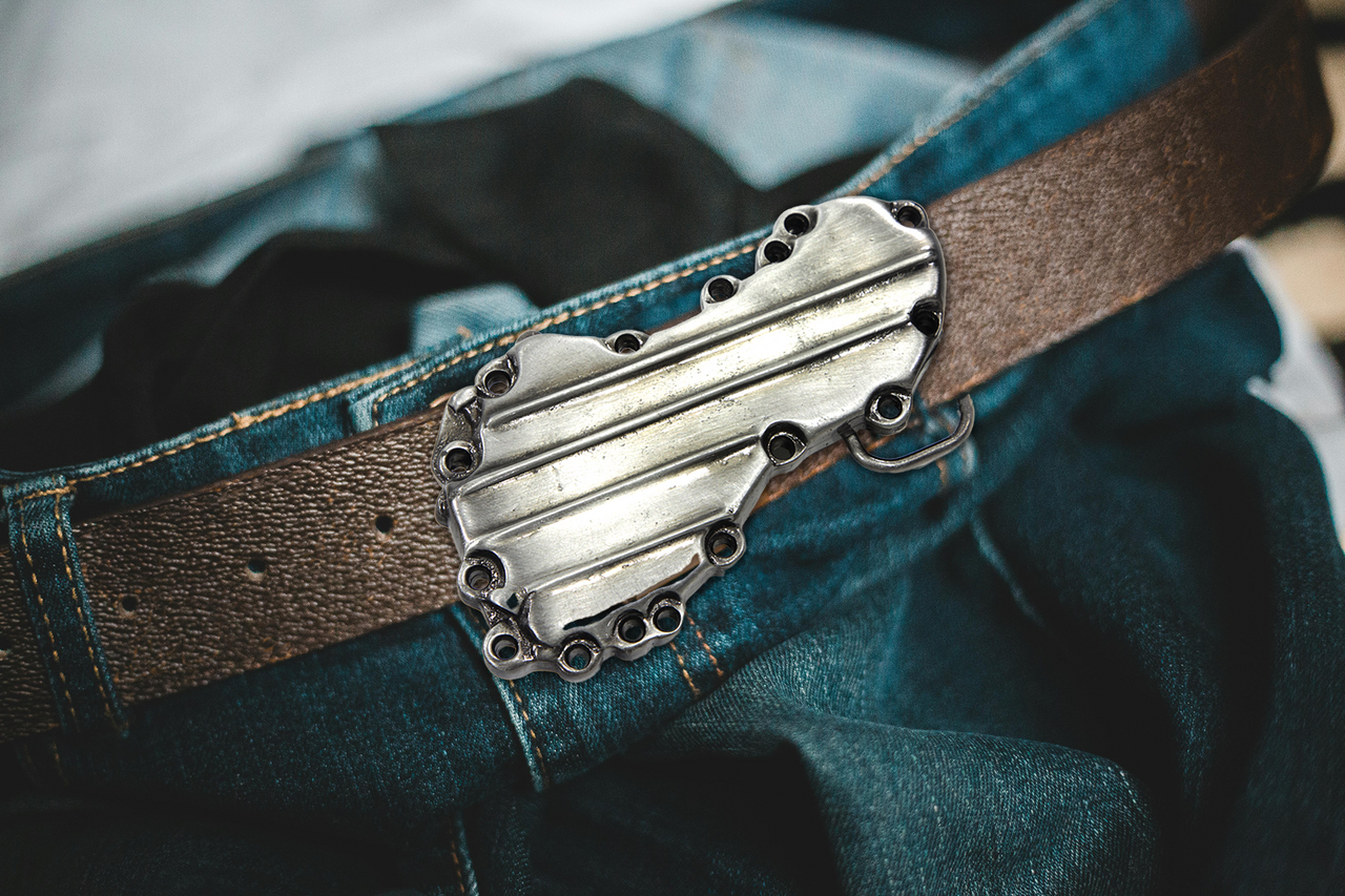 V-Twin Cam Cover Style Belt Buckle – Helmets