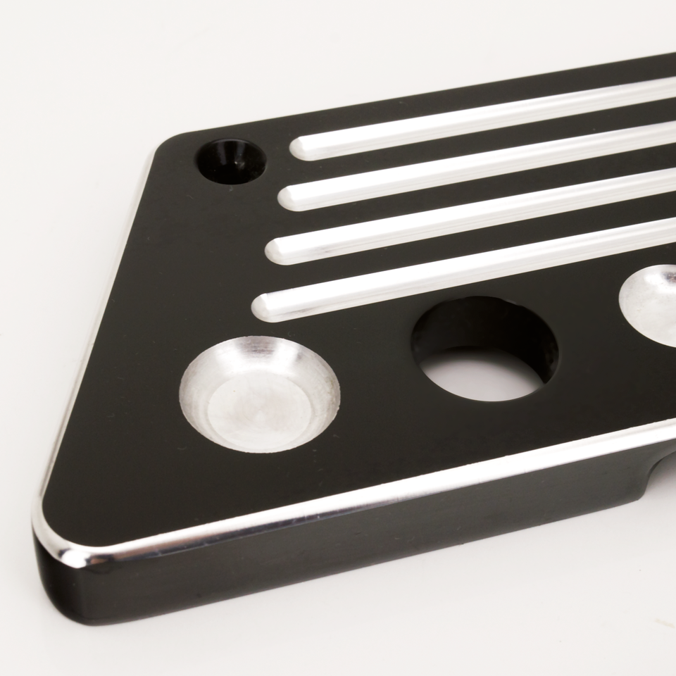 Zodiac Billet Saddlebag Latch Covers – Luggage