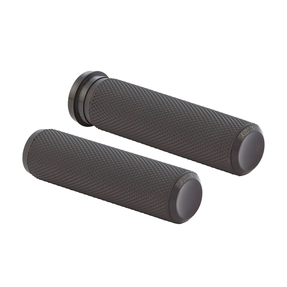 Arlen Ness Knurled Fusion Handlebar Grips